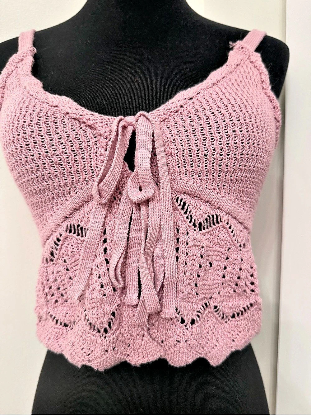 Aeropostale  Crochet Tie-Front Crop Top Pink Small